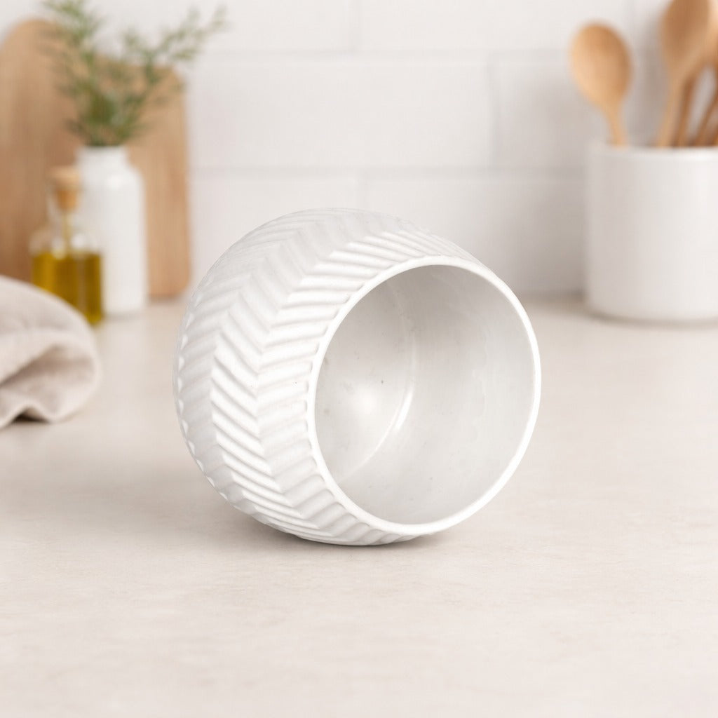 Ivory Ripple Ceramic Holder