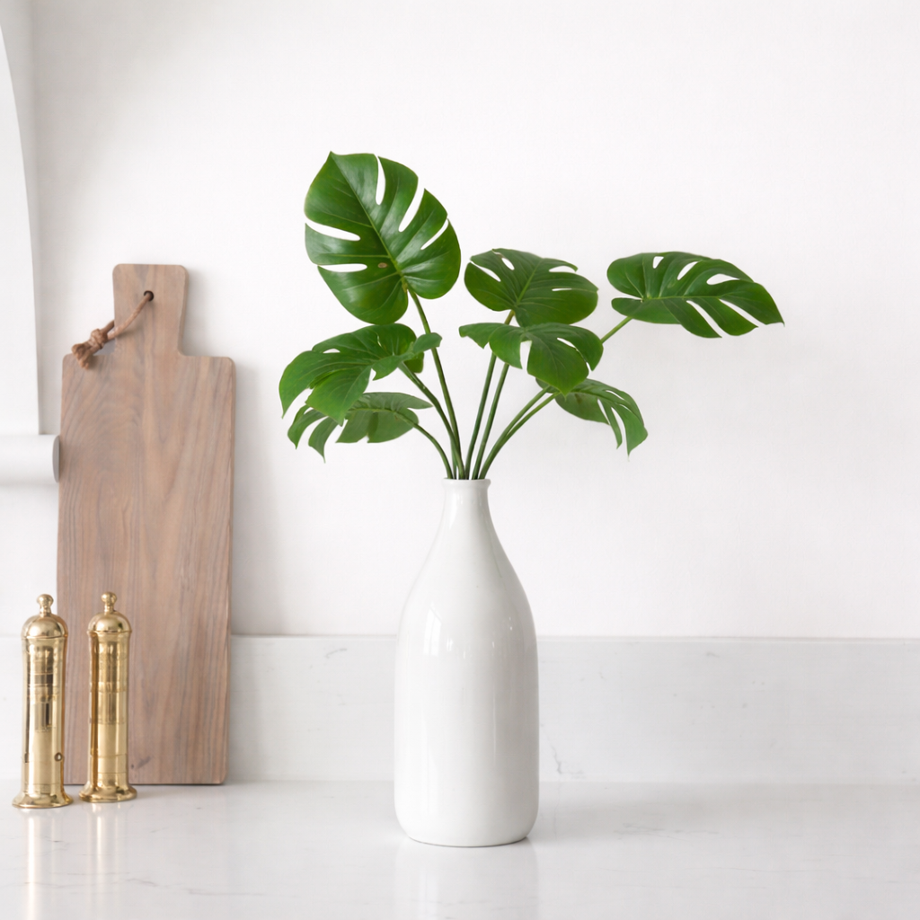 CERAMIC VASE