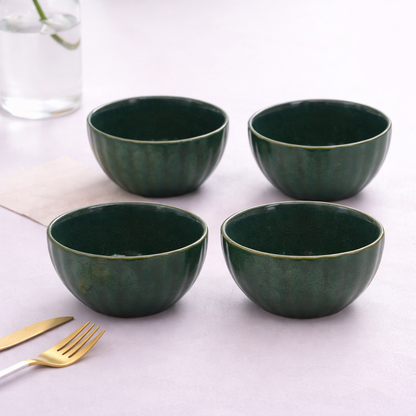 Moss Glow Artisan Bowl