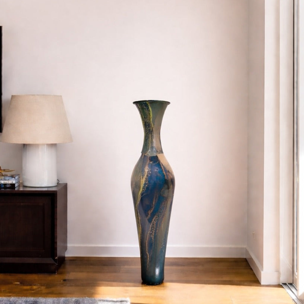 Onyx Vein Vase